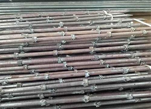 安次隧道钢花管